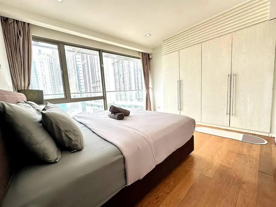 1 Min To Pavilion,Klcc & Spacious City View,6-7Pax Kuala Lumpur Apartment